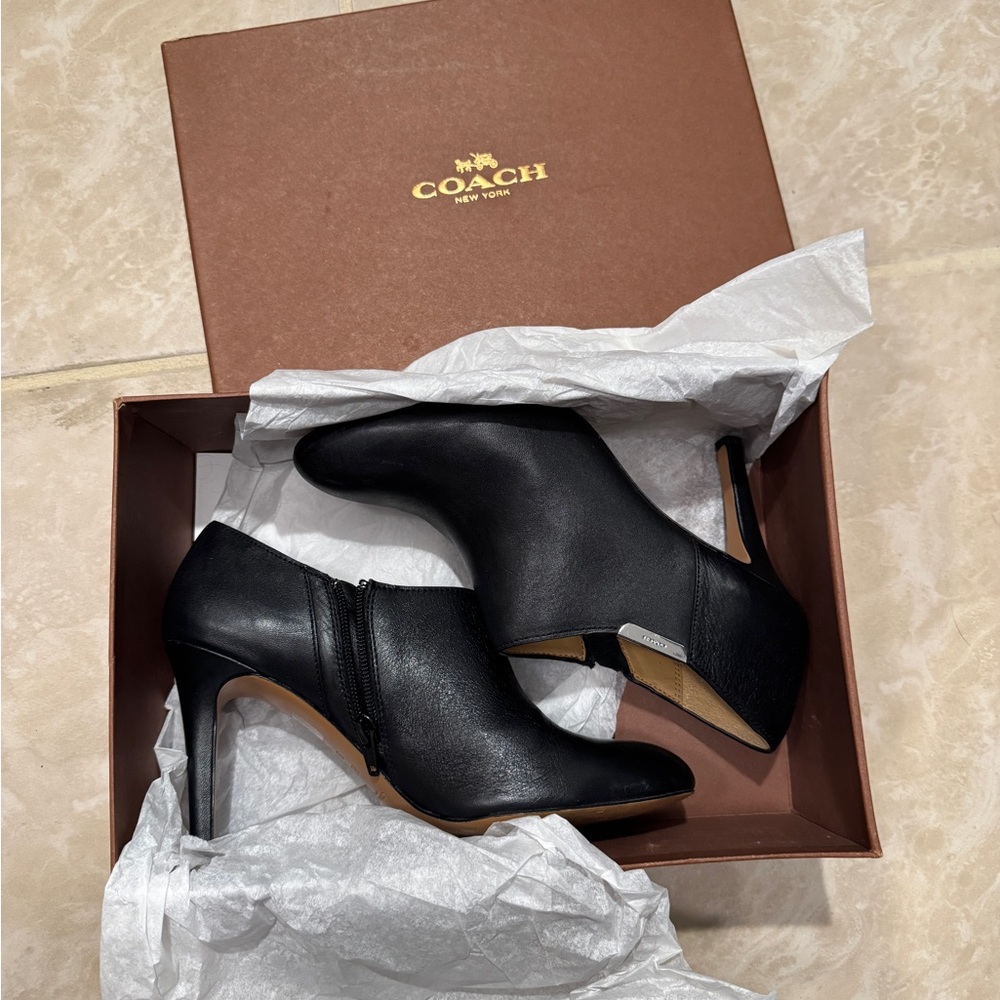 Coach Seneca Leather ankle boots